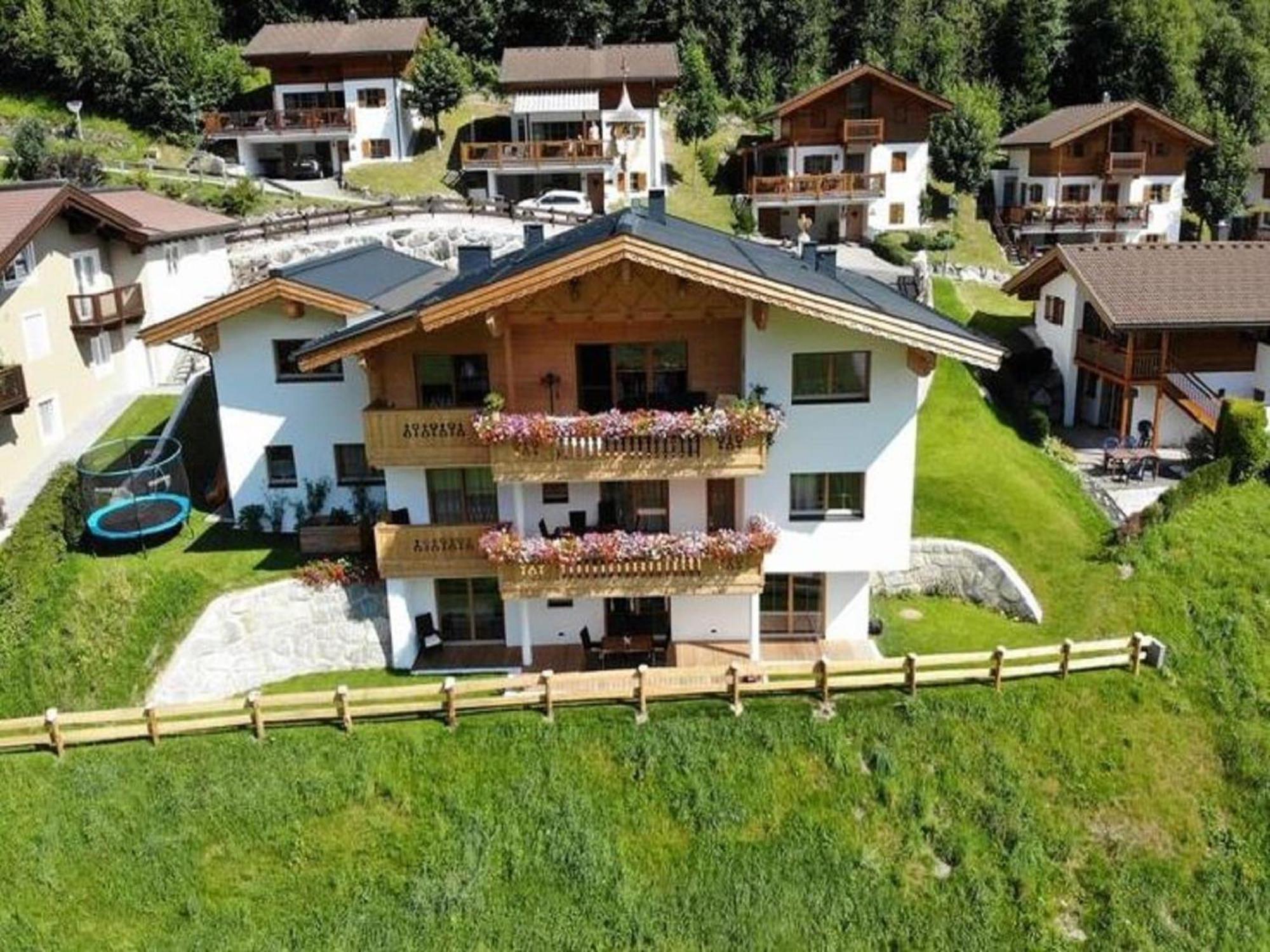 Luxurious Apartment With Sauna In Koenigsleiten Wald im Pinzgau Exterior photo