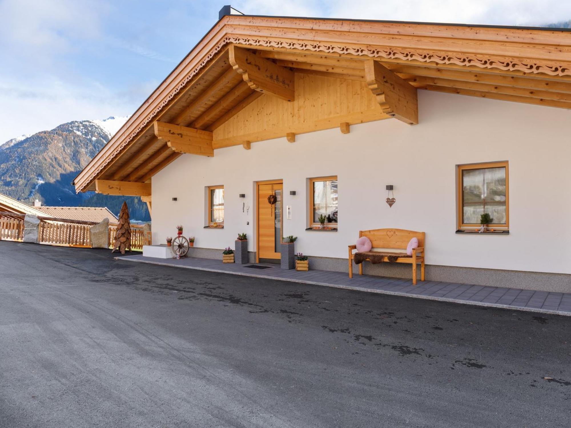 Luxurious Apartment With Sauna In Koenigsleiten Wald im Pinzgau Exterior photo