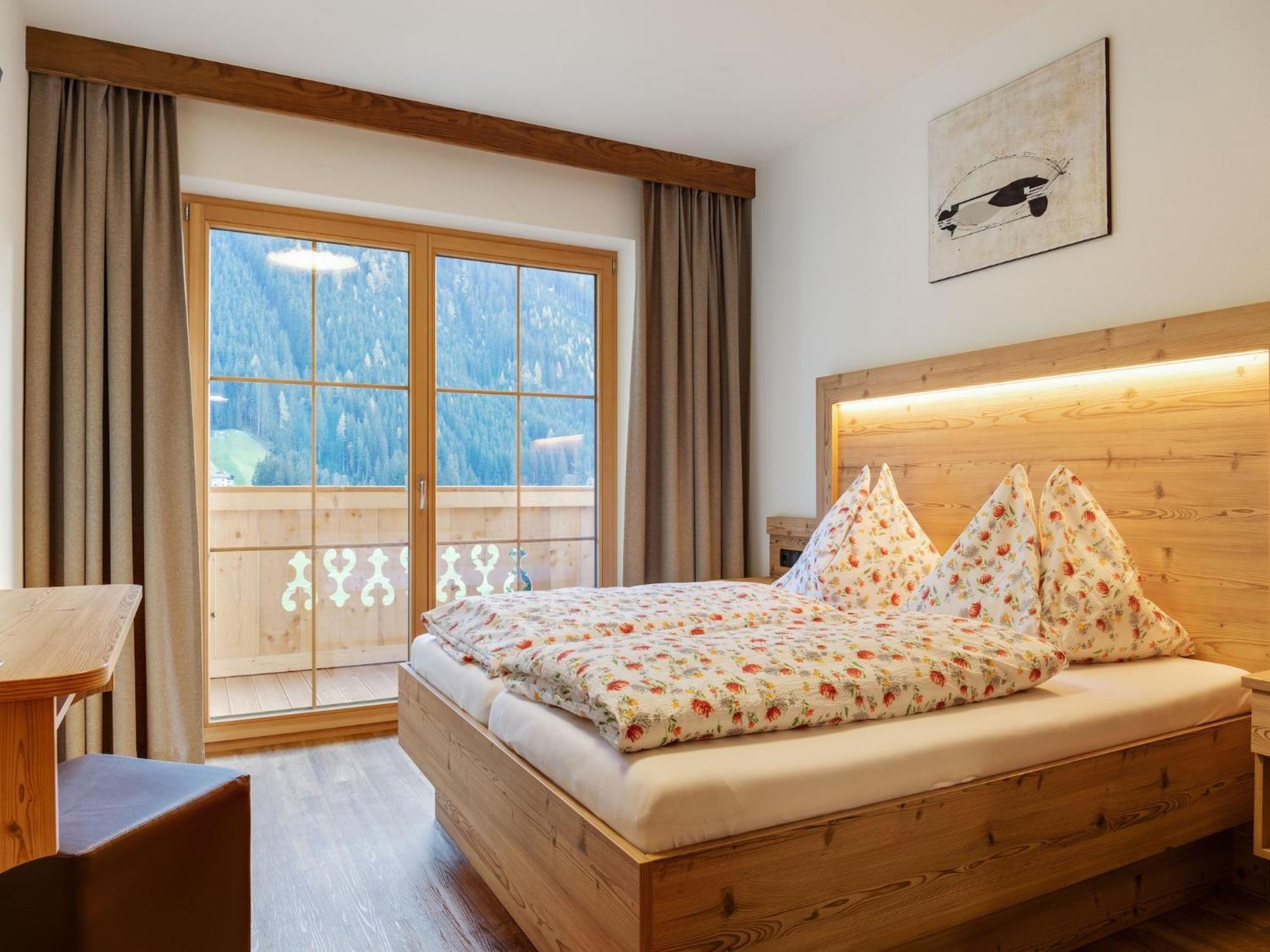Luxurious Apartment With Sauna In Koenigsleiten Wald im Pinzgau Exterior photo